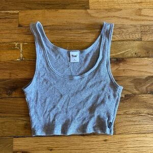 TNA Gray Sleeveless Crop Tank Top